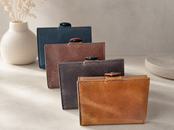 Sahara Minimalist Trifold
