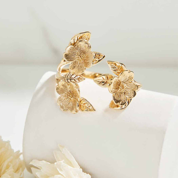 Dogwood & Leaf Ring