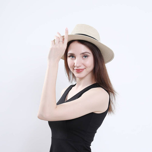 Straw hat w/ black band