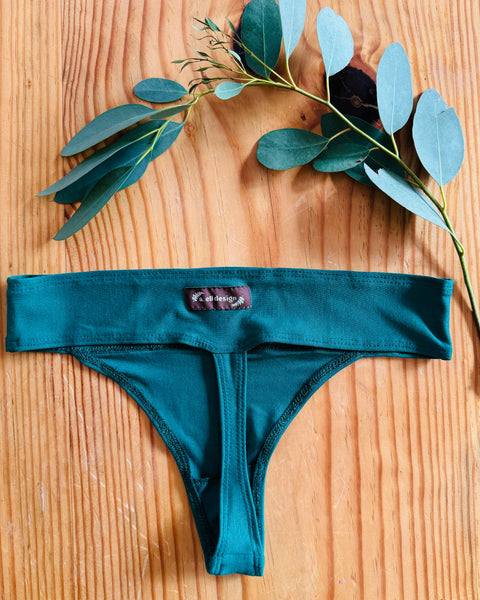 Bamboo thong