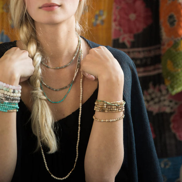 Stone Wrap Brclt/Neck