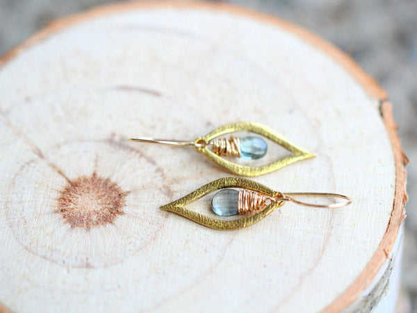 Dew Earrings