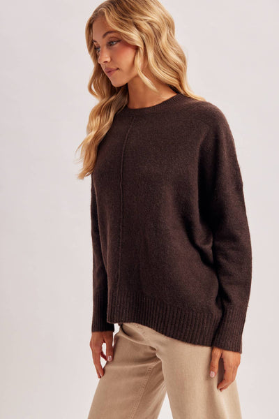 OVERSIZED KNIT SWEATER