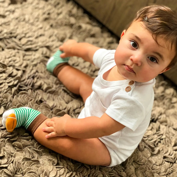 Boogie Toes Rattle Socks