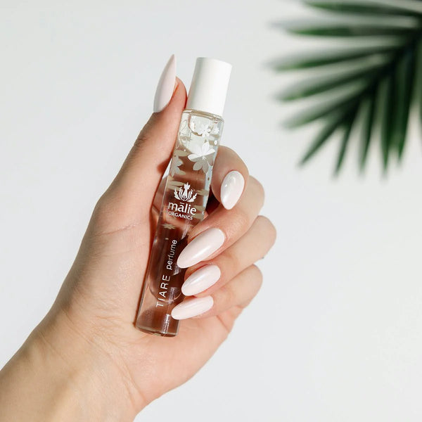 Organic perfume oil
